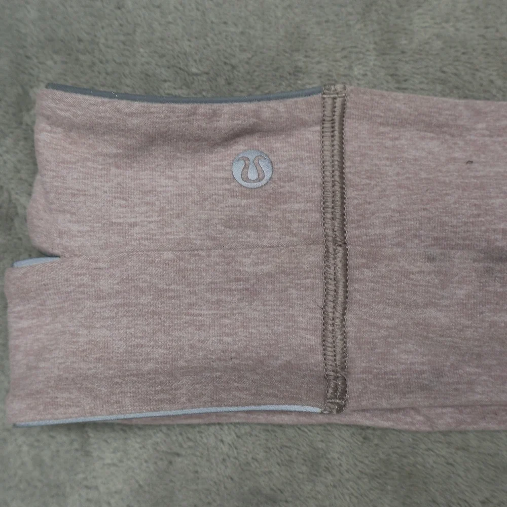 Lululemon Headband Women‎ One Size Pink Fly Away Tamer Stretch Luxtreme Athletic